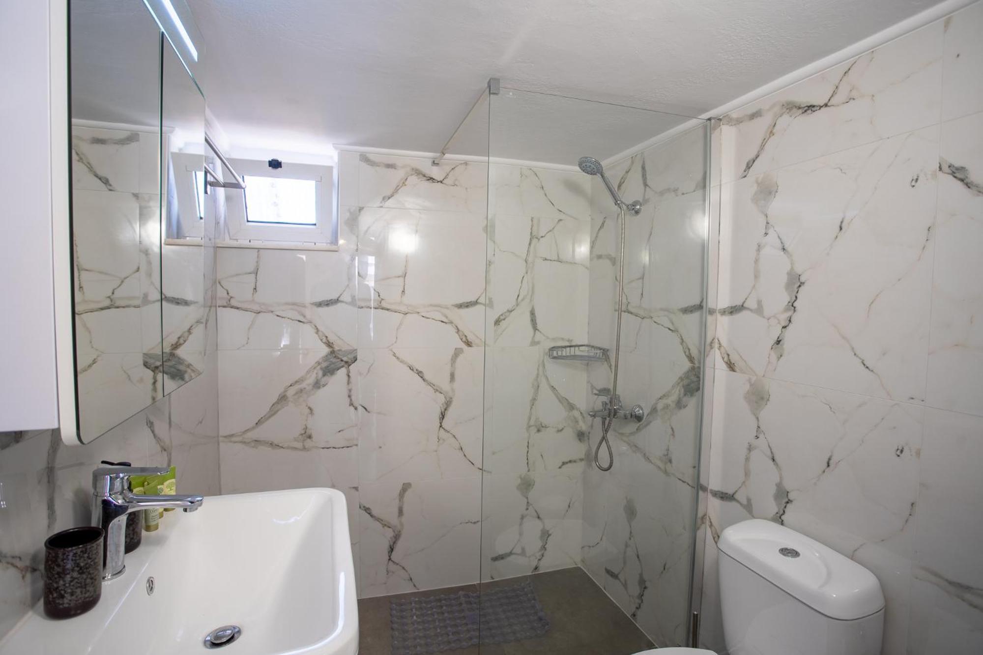 Two Bedroom Apartment, Mytilene Lesvos Ngoại thất bức ảnh